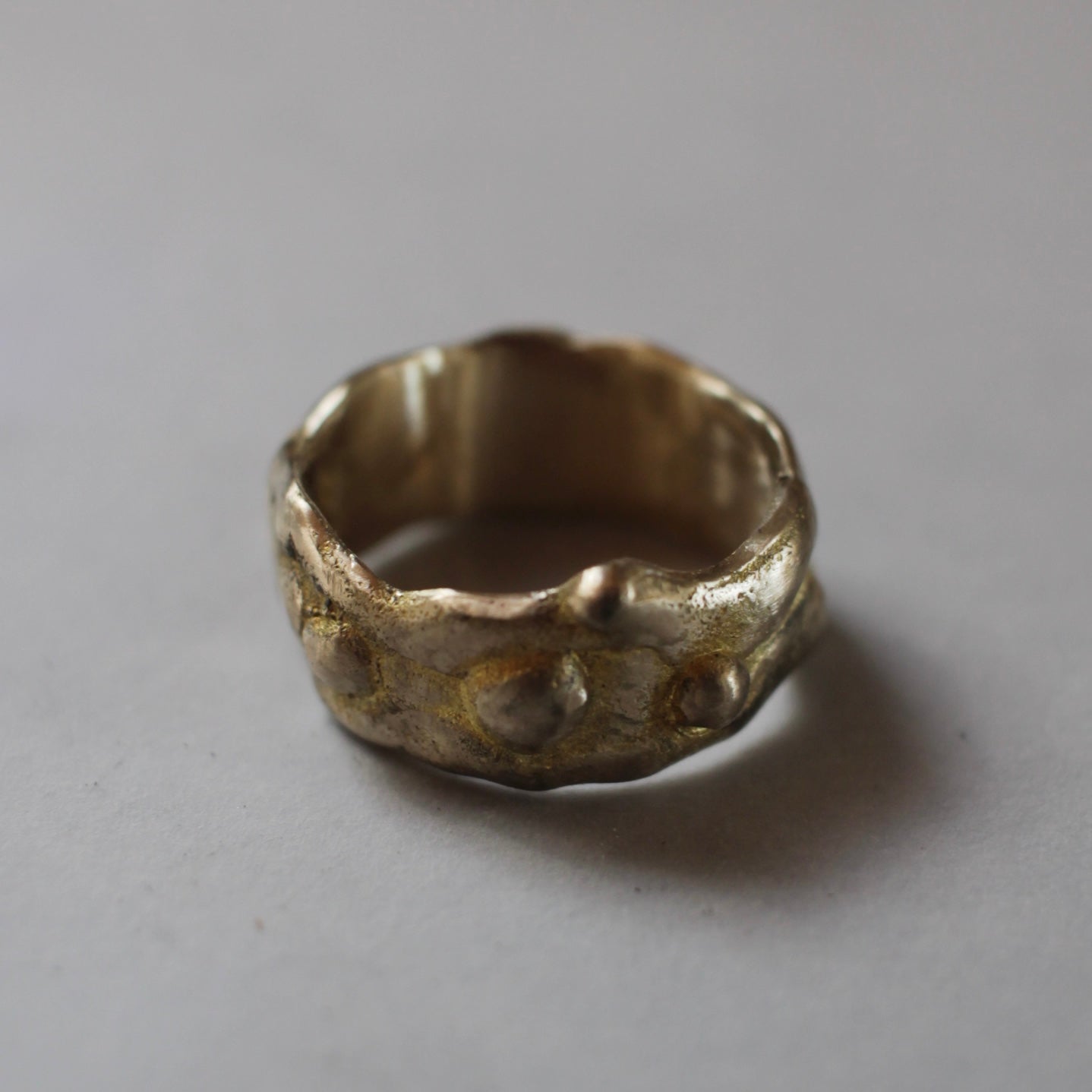 anillo GRUESO PUNTOS